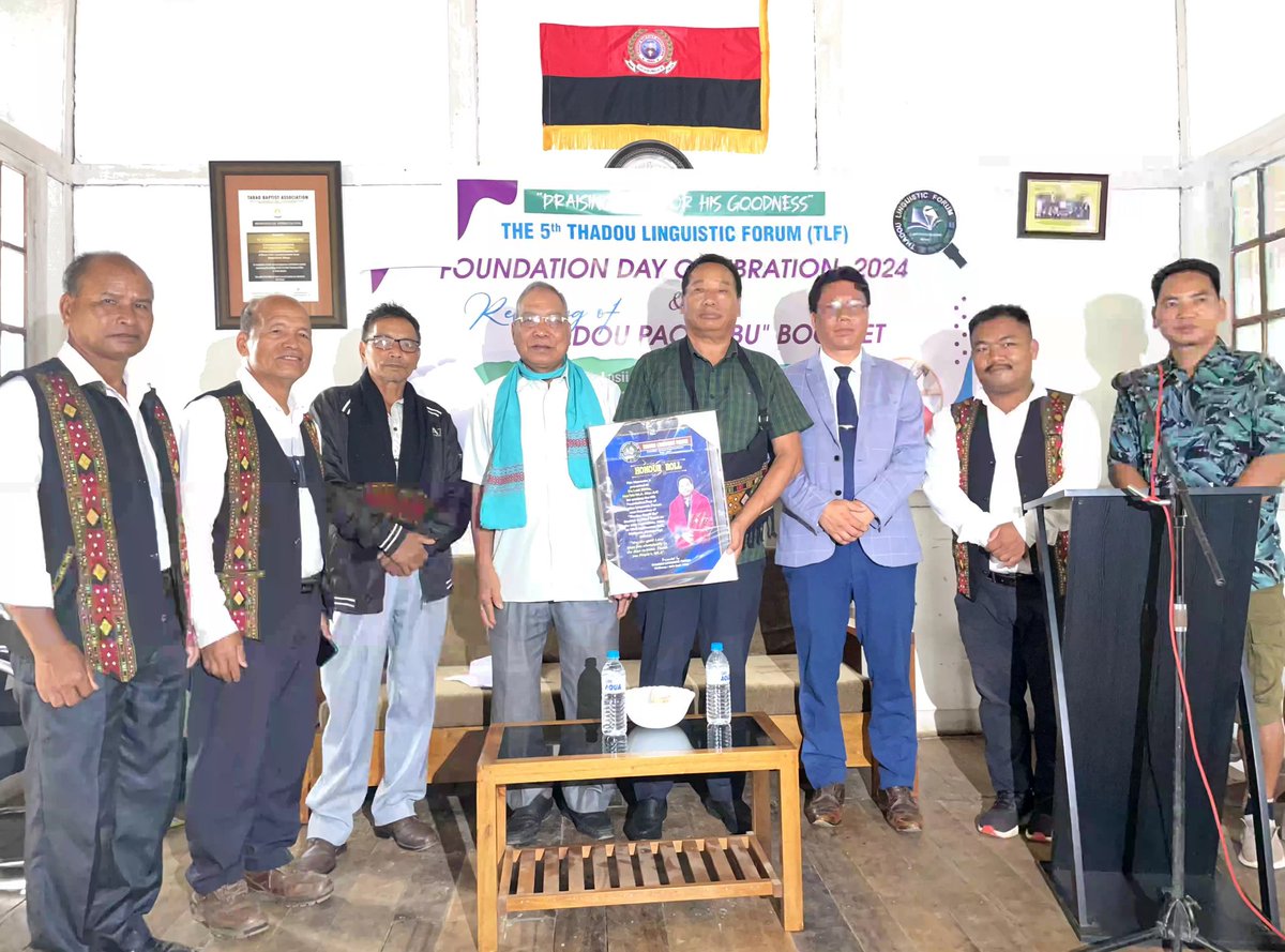 Thadou_TLF's tweet photo. TLF in kum-3 lutna ahin boipi "Thadou Paojil Bu" chu nisim 25 Lhalam, 2024 nikhon Pu Losii Dikho, Hon'ble MLA, Mao A/C in TBAI Conference Hall, Motbung munna hondohna aneitan ahi. 

Hiche lekhabu hi ipao uva paocheng kimangkhel ho suhdihna le hilchetna ahi. https://t.co/xRVTmU6zds