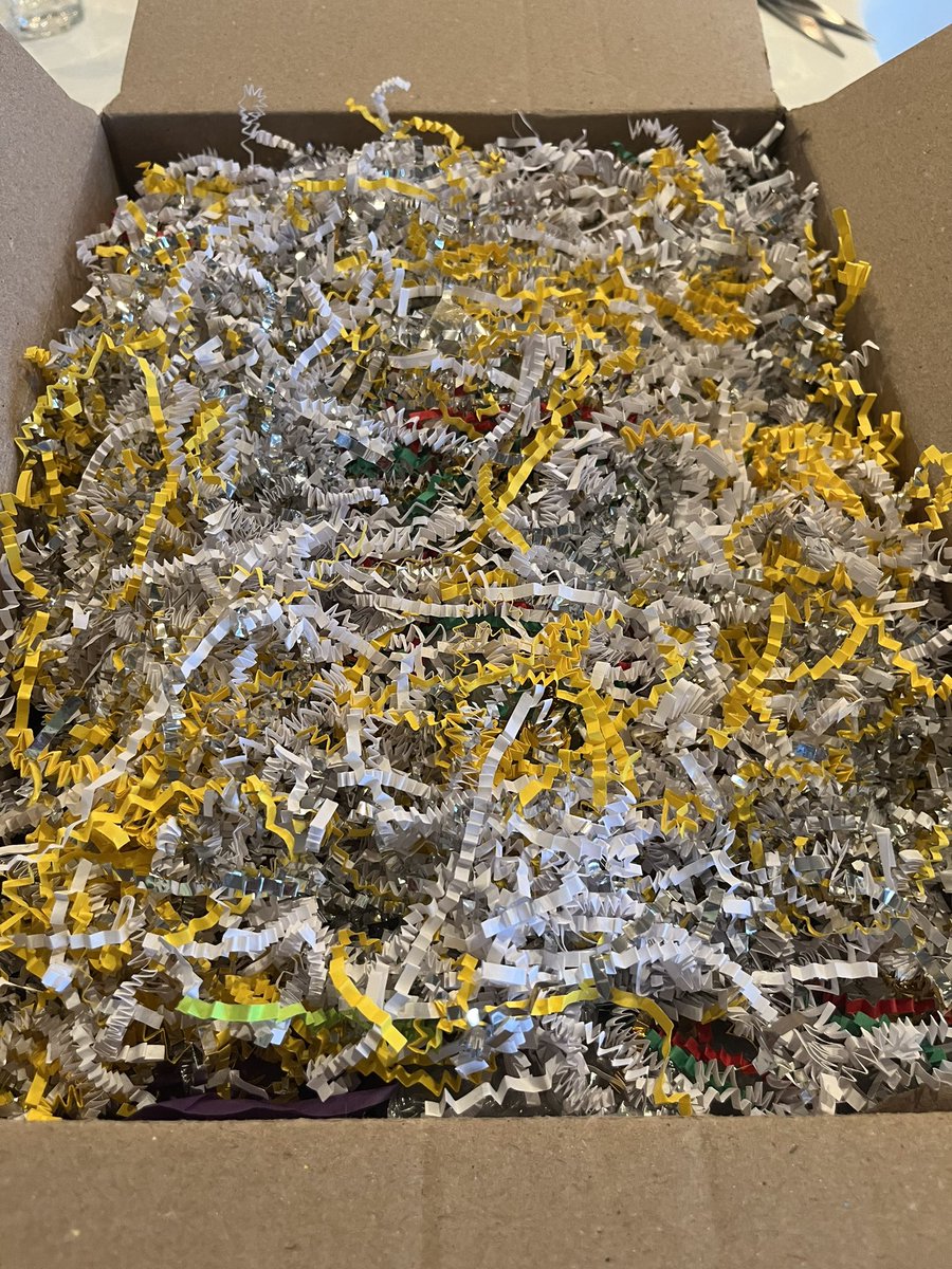 HeatherJLaffey's tweet photo. Enjoy the fun touchpoints from @DallasISDSupt to show appreciation to @LongfellowCEA and others throughout @dallasschools!๐ Plus, the shreds are reused to pack cookies sent to kids impacted by critical illness through @IcingSmiles! ๐ช#sustainability โป๏ธ๐#hobbybaker #allforkids https://t.co/YKiuWSj45H