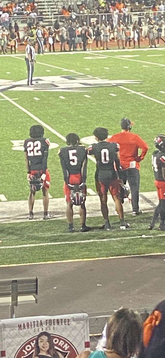I am my cousins keeper…We rockin and rolling on all cylinders remember the names #22 DonnieDurham #5 KamrynWilliams #0 MarkelFord #WeComing #MesquiteHorn #MEvsME