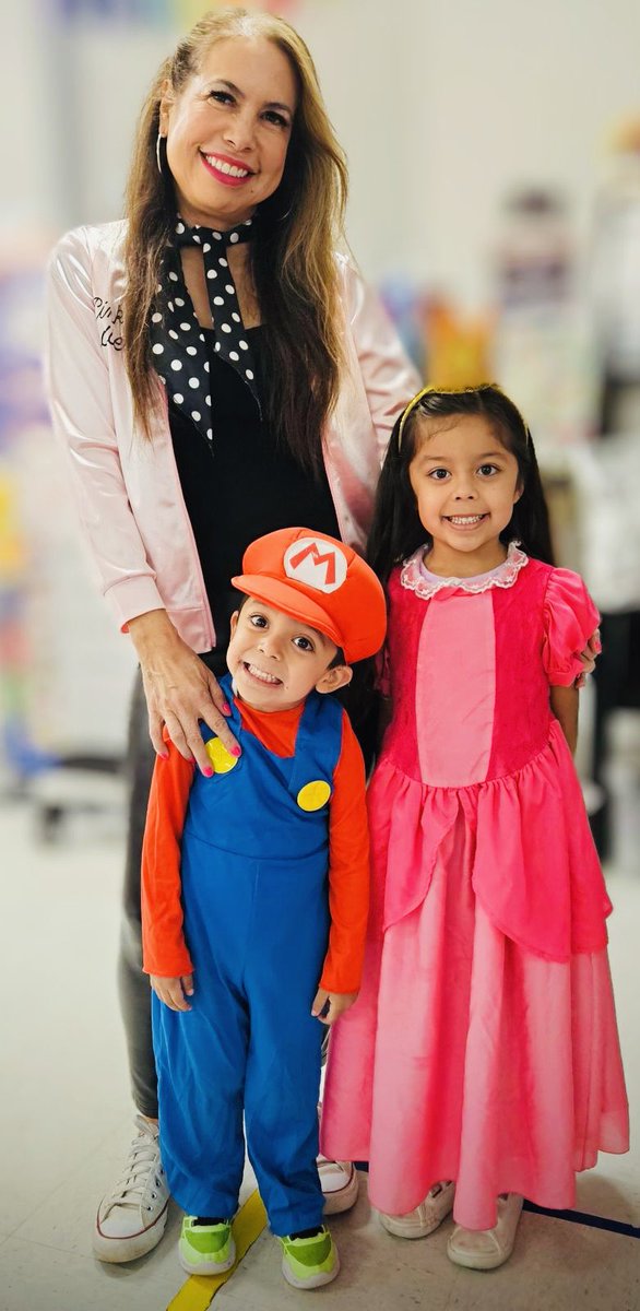 Celebrating Homecoming Week!🥰Day 3🧡💜<a href="/Ituarte_ES/">Sgt. Roberto Ituarte Elementary</a> <a href="/ALLIN/">All In</a>