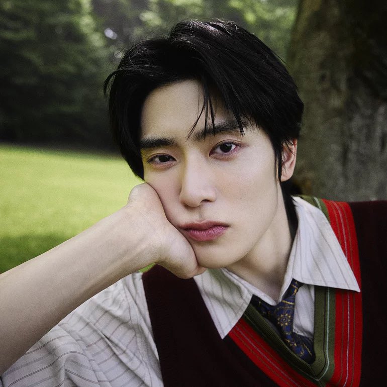 kchartsmaster's tweet photo. NCT’s JAEHYUN is expected to be discharged from military service on May 3rd, 2026.

He will serve as an active army soldier.

https://t.co/I4ugpfUIMQ https://t.co/pfsYOEff5Q