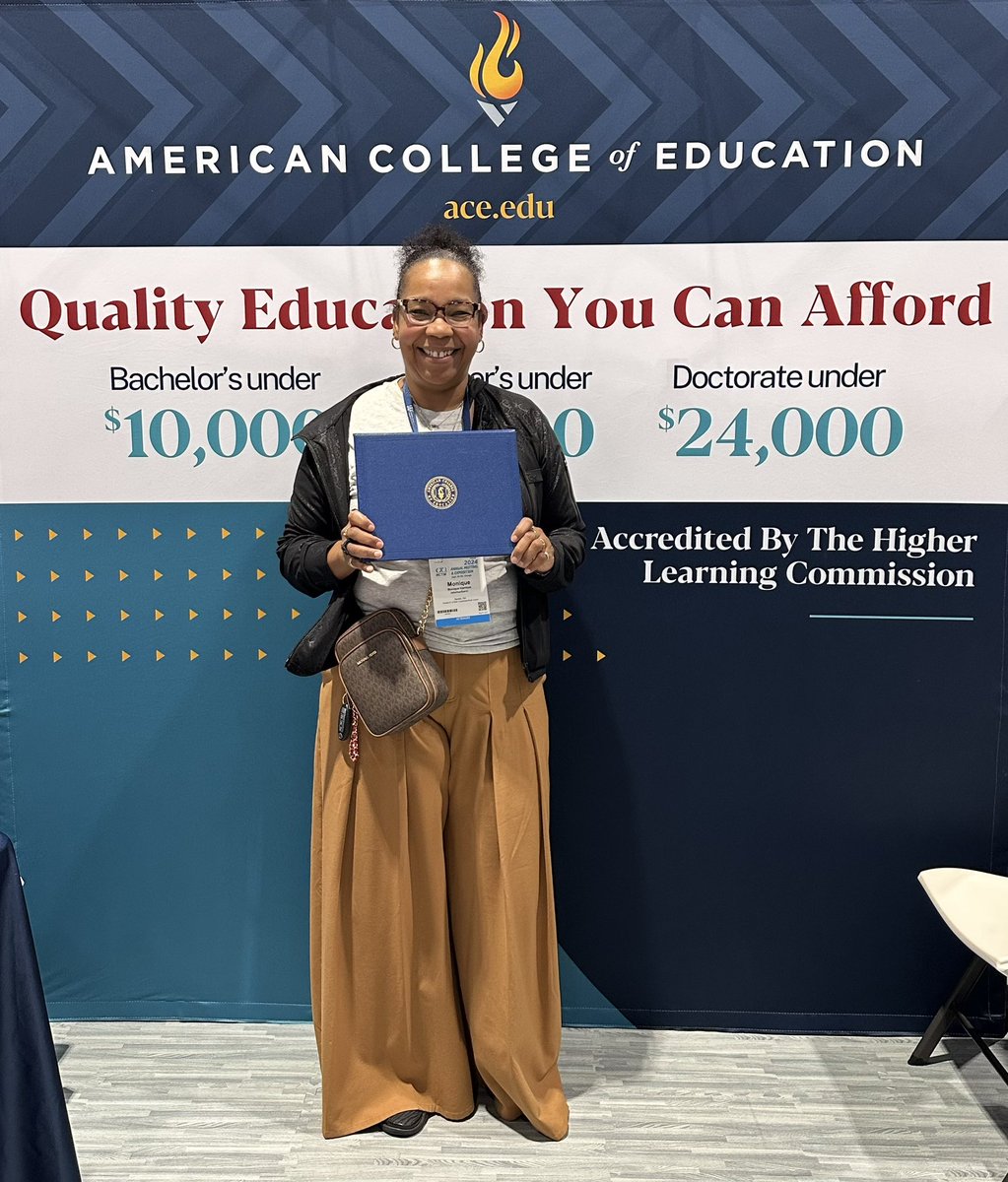 TJDavisACE's tweet image. Thank you, Monica, for stopping by tonight to tell your @ACEedu story! A 2013 grad, M.Ed. in Ed. Leadership, &amp;amp; a current  Ed.D. student! She was a ray of sunshine and her story about ACE was even brighter! #ACEAlumni🔥 #ThankYou #NCTMCHI24🧮👩🏾‍🏫 @Ace_SNordstrom