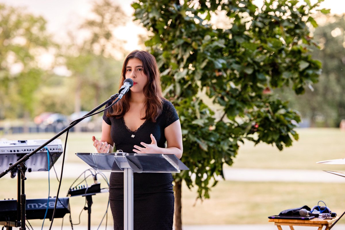 If you missed this year’s Toast on the Lawn, it’s not too late to make an impact or connect. Join the 1982 Society or donate by 10/1, and you’ll still be counted in this year’s fundraiser supporting YLI. Register for our upcoming alumni events. Details at leaddsm.org.