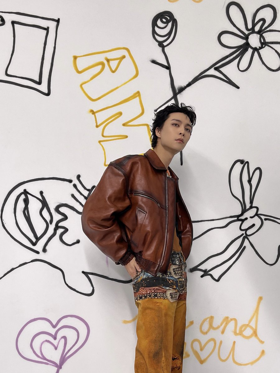 NCTsmtown's tweet photo. #JOHNNY 
 #JOHNNYxAcneStudios #AcneStudiosxJOHNNY 
#AcneStudios #아크네스튜디오 @acnestudios
#NCT #NCT127 https://t.co/ukrCd6Tvv4