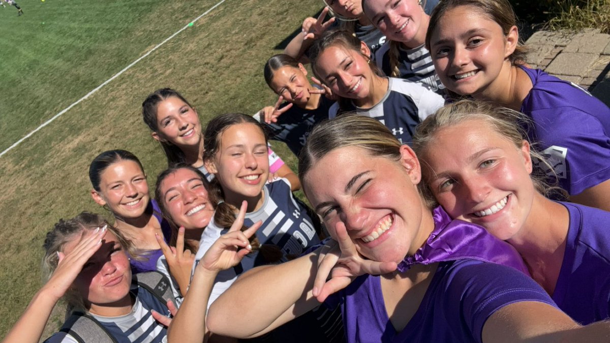 A couple updates, beginning with a 2-0 win this past Saturday!! We had the opportunity to host and enjoy lunch with La Cueva all the way from New Mexico. Goals scored by Gabbie Keefe and Leah Snell. #rollstangs 💚🐎