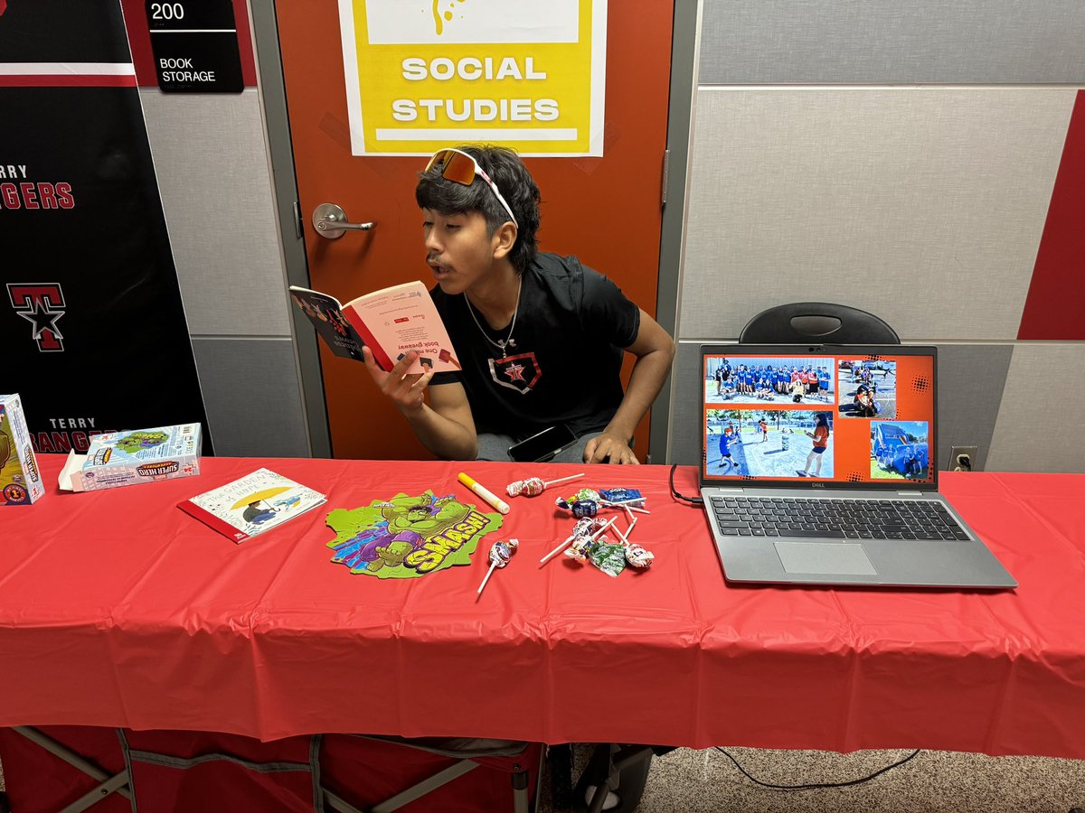 Thank you to Andrew H. for supporting tonight and telling current and future <a href="/Terry_Rangers/">Terry High School - Lamar CISD</a> all about PALS!