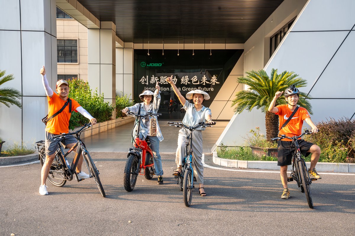 Jobobike_OEM's tweet photo. Riding e-bikes together, embracing the journey and freedom. #EBikeRide #TogetherWeRide
https://t.co/SqmEZE1U5j
#ebikemanufacturer #ebikesupplier #ebike
#ebikedealer  #ebikecompany
#ebikeexporter #ebikeimporter #ebikewholesaler
#Jobobike #JoboFactory #electricbike #Customization https://t.co/TNImUaI2Yt