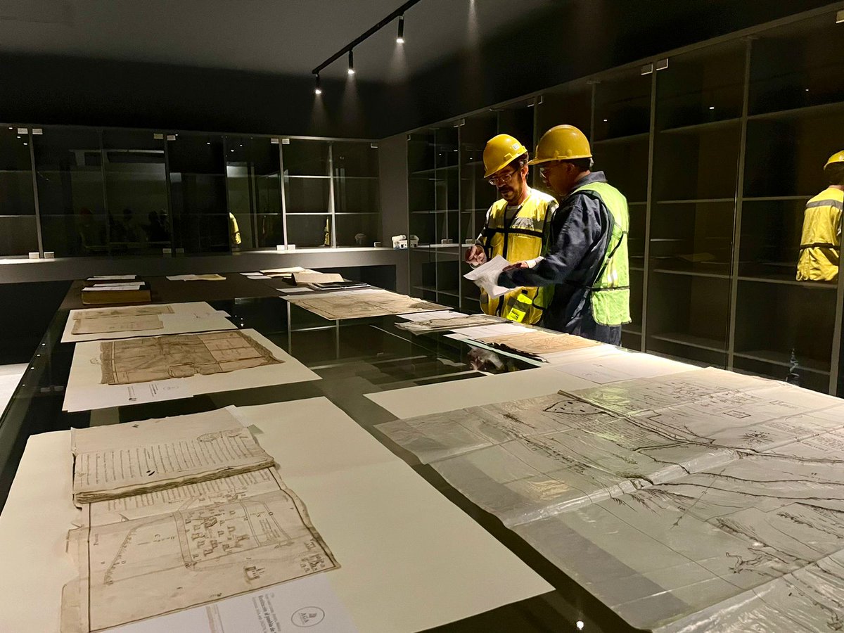 8. Lo que incluye nuestro fondo reservado. Aunque los 187 expedientes que contenían títulos primordiales del siglo XVI fueron entregados al <a href="/AGNMex/">AGNMéxico</a> para su resguardo (donde constituyen el ramo “Tierras”), tenemos algunos tesoros