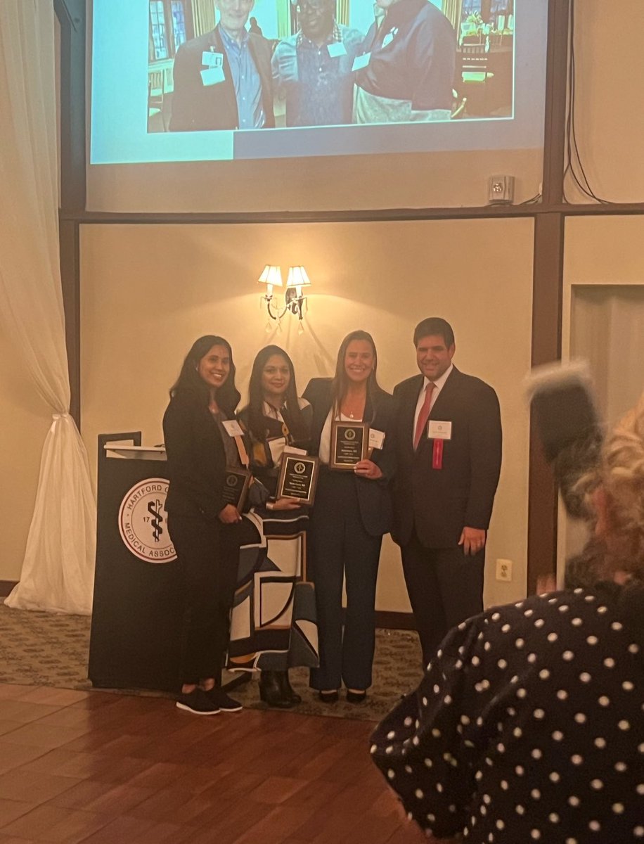 OWBrooks_MD's tweet image. Honored to have received one of the Young Physician Research Awards from the Hartford County Medical Association alongside some outstanding colleagues from Hartford Hospital/UConn!
@UConnIM @HHCardsFellows
