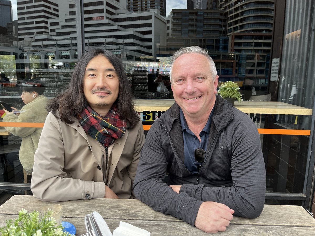 A big thrill for me today - meeting up with a "Variant Hunter" in real life!  

Prof Kei Sato <a href="/SystemsVirology/">The Sato Lab (Kei Sato)</a> was kind enough to make time during his Melbourne visit for a coffee alongside the Yarra River.

We "talked shop" about XEC and the future of variant evolution.