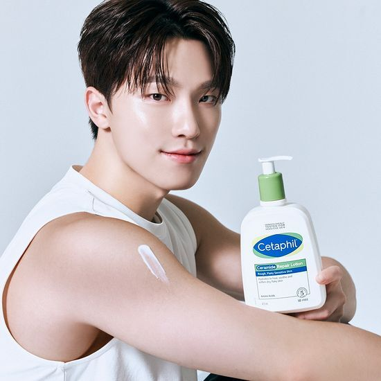 alwaysdinofan's tweet photo. 올리브영 세타필에 디노 사진 떴다아 https://t.co/I3XsDslSPt