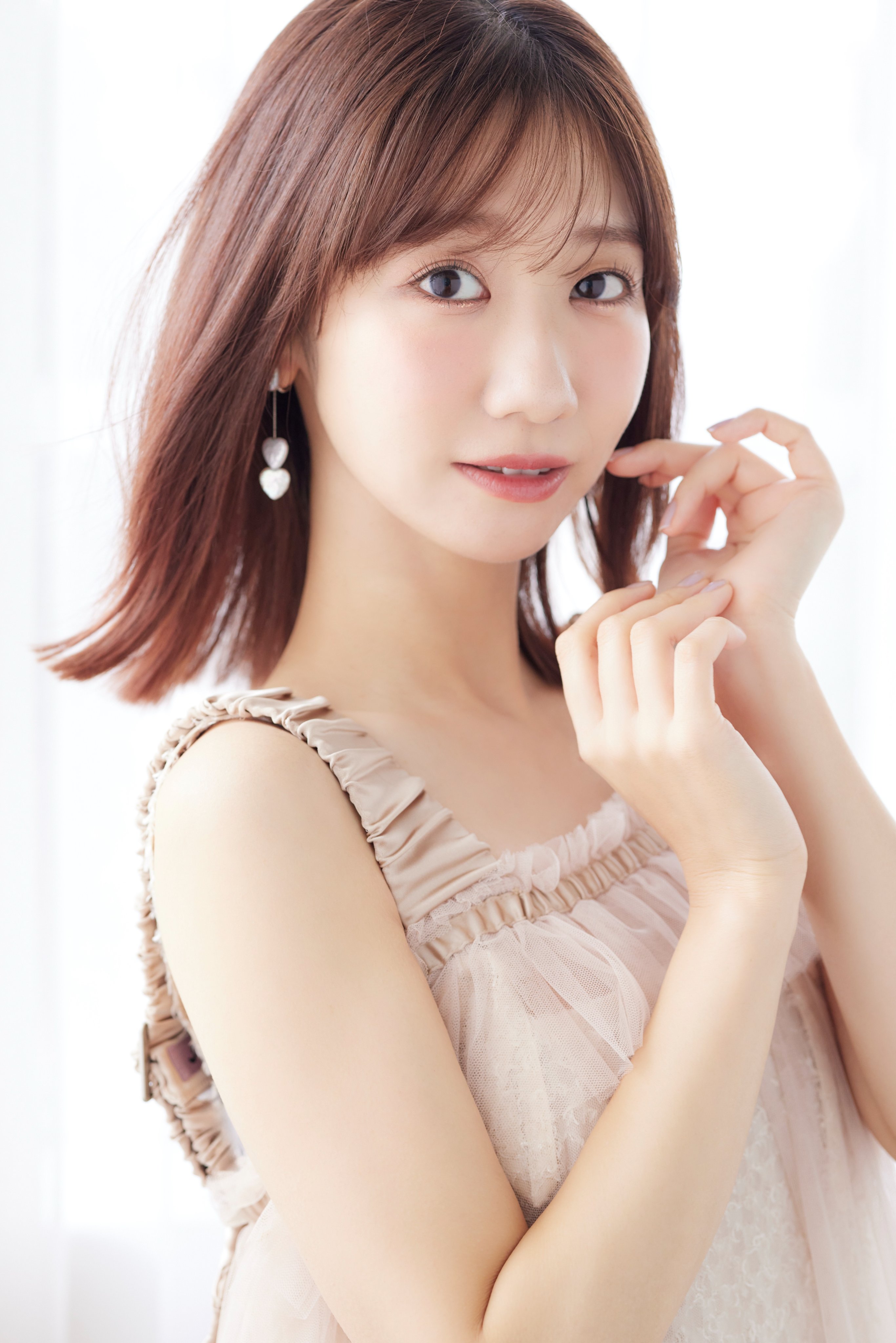 柏木由紀　メイク本　直筆サイン入ポストカード　2 Amazon.co.jp: AKB48 柏木由紀 最初期の直筆サイン入り生写真