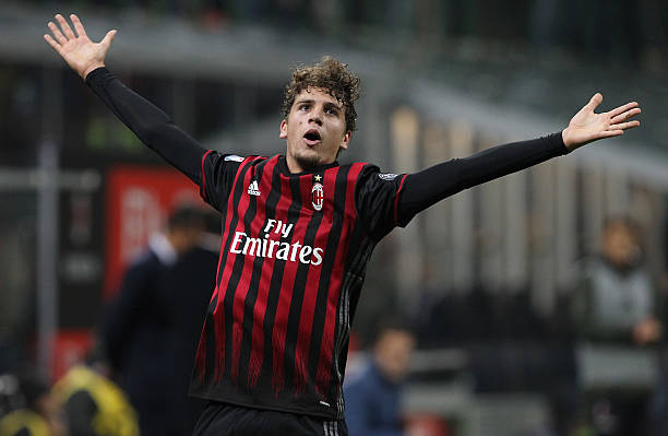 Milan Posts tweet media
