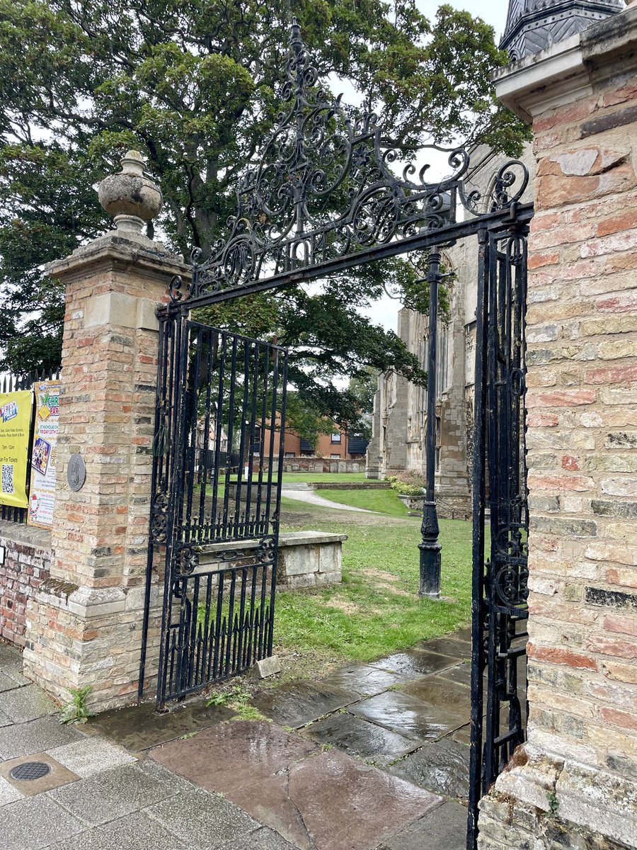 Edenmore tweet media