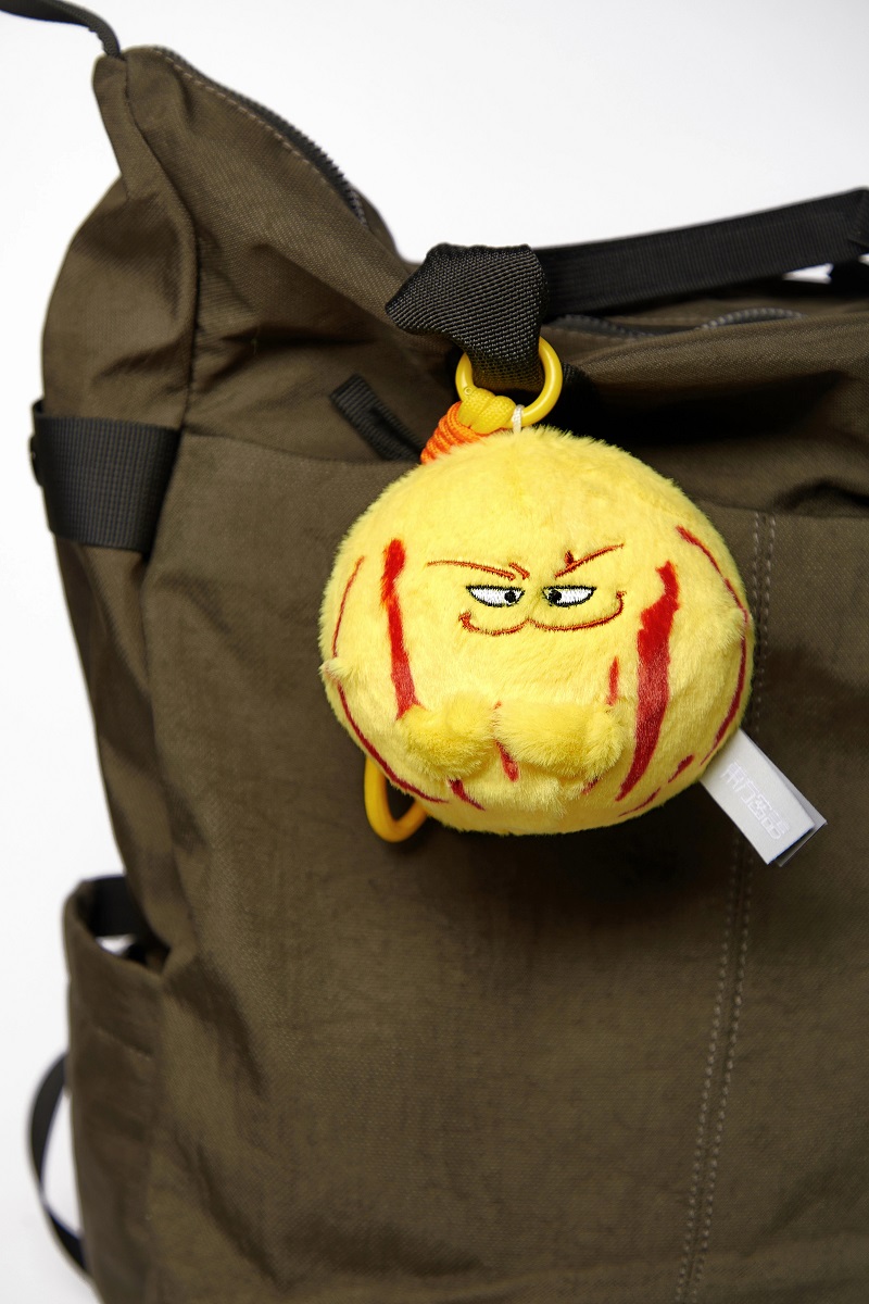 ExploreGansu's tweet image. 🧸✨Hurry and grab this ginseng plush toy now! 

🛍️🎁Inspired by Gansu's Minqin #ginseng, it's a fluffy delight you don't want to miss! #GansuInspiration #GansuSpecialty #GansuCultureProducts
