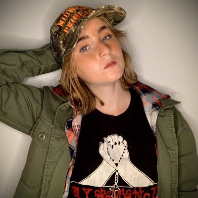 It was getting too damn long...

#NewProfilePic