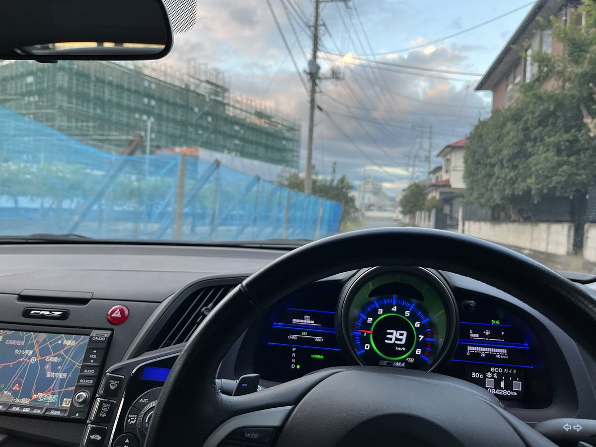 GT867's tweet photo. ほんとによく曲がる車だなあw https://t.co/wyav75daVd