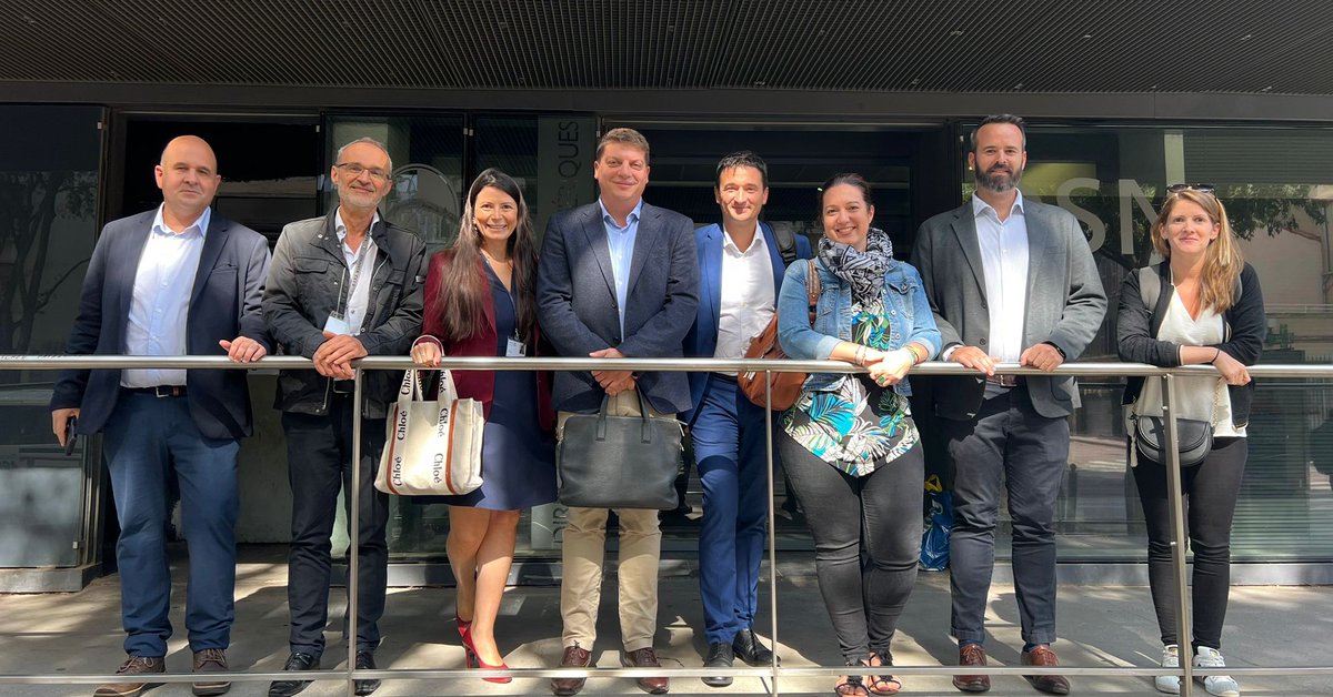 UniHA (@uniha_hopital) on Twitter photo 📢 Visite de Walid Ben Brahim et de Thomas Jan auprès de notre filière #Santé digitale et #numérique, implantée au sein de l'<a href="/aphm_actu/">AP-HM - Hôpitaux Universitaires de Marseille</a> ☀
Au programme : Une journée de travail afin d'échanger sur les projets ambitieux en cours pour répondre aux enjeux numériques des #hôpitaux 📢 Visite de Walid Ben Brahim et de Thomas Jan auprès de notre filière #Santé digitale et #numérique, implantée au sein de l'<a href="/aphm_actu/">AP-HM - Hôpitaux Universitaires de Marseille</a> ☀
Au programme : Une journée de travail afin d'échanger sur les projets ambitieux en cours pour répondre aux enjeux numériques des #hôpitaux