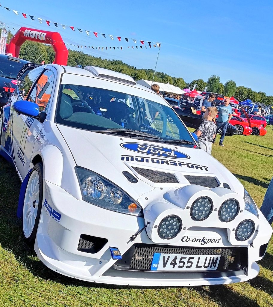 Thursday Wild Card and with this we are ready for the weekend 😉