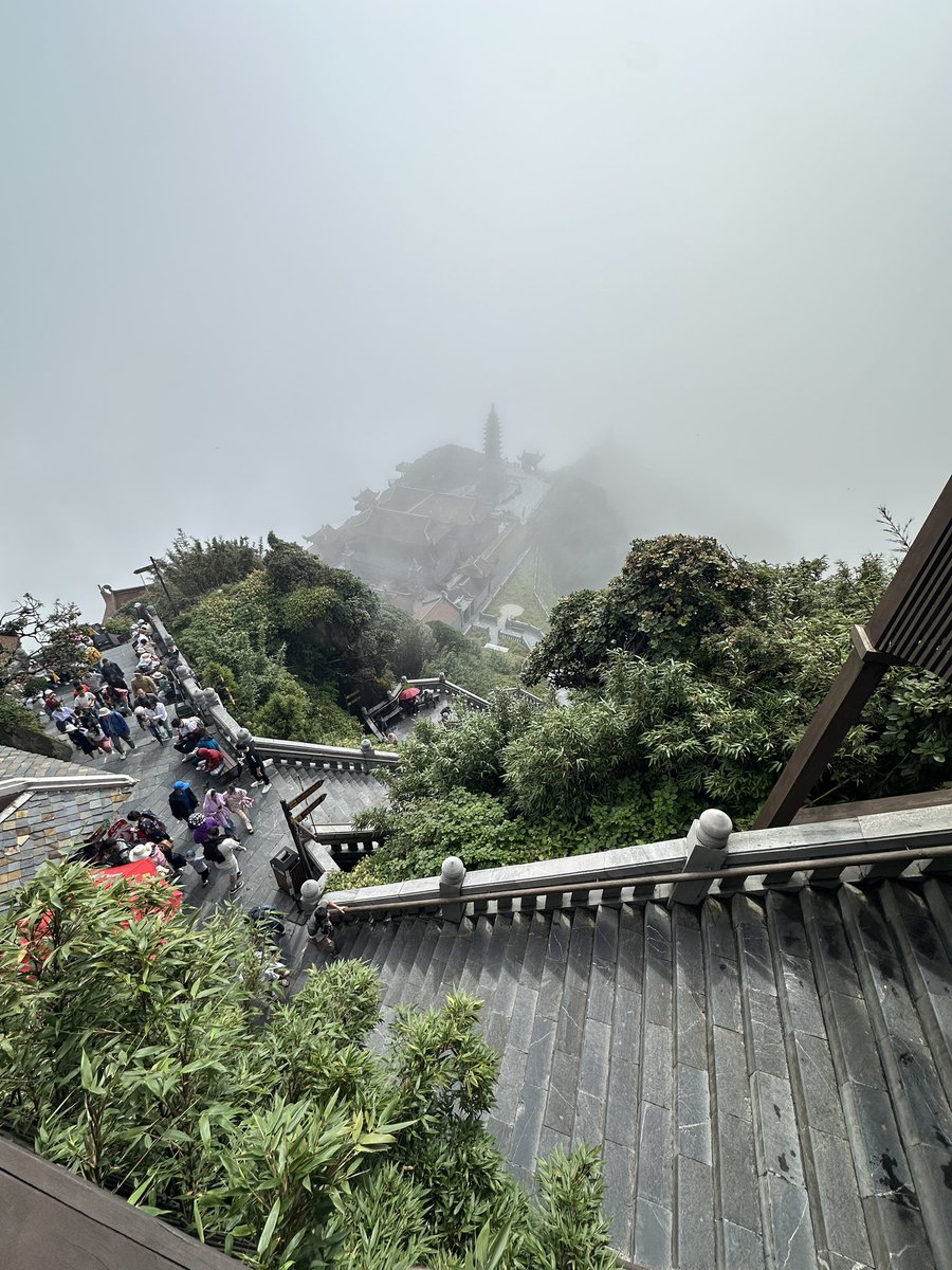 JamesMackMakes's tweet photo. Hoi An - Hue - Sapa https://t.co/enwlboJD4Q