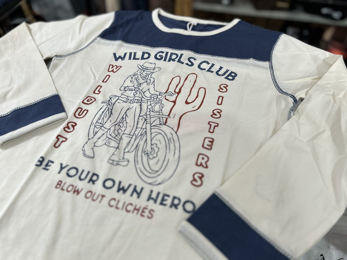 Motori_ginza's tweet photo. 人気のリバーシブルスカーフが再入荷🏍️✨ #wildust

#バイク用品 #motorimoda #motorimodaginza https://t.co/DspynUL0aZ