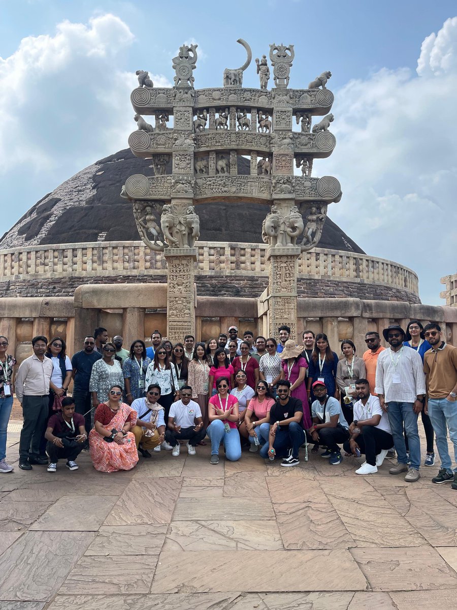 diaspora_india's tweet photo. Participants of #77KIP visited the iconic Sanchi Stupa, a UNESCO world heritage site and the Udayagiri Caves in Madhya Pradesh that encapsulate India's rich #culturalheritage &amp; history. A journey connecting them to their roots.
#IncredibleIndia #HeritageofIndia
@VikramMisri https://t.co/gMLeNdypUl