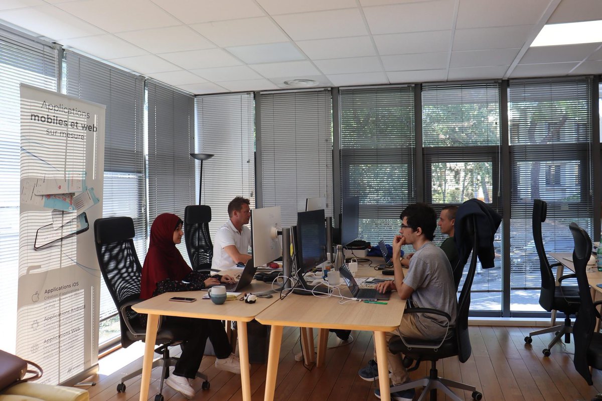 LayerInteracti1's tweet photo. 🔎 Immersion dans les coulisses de notre studio de développement d’applications mobile &amp; web.

🌐 https://t.co/WQvN7xsiLs
📍 Sophia-Antipolis

#application #mobile #web #interactivelayer https://t.co/S8gBNxiUOA