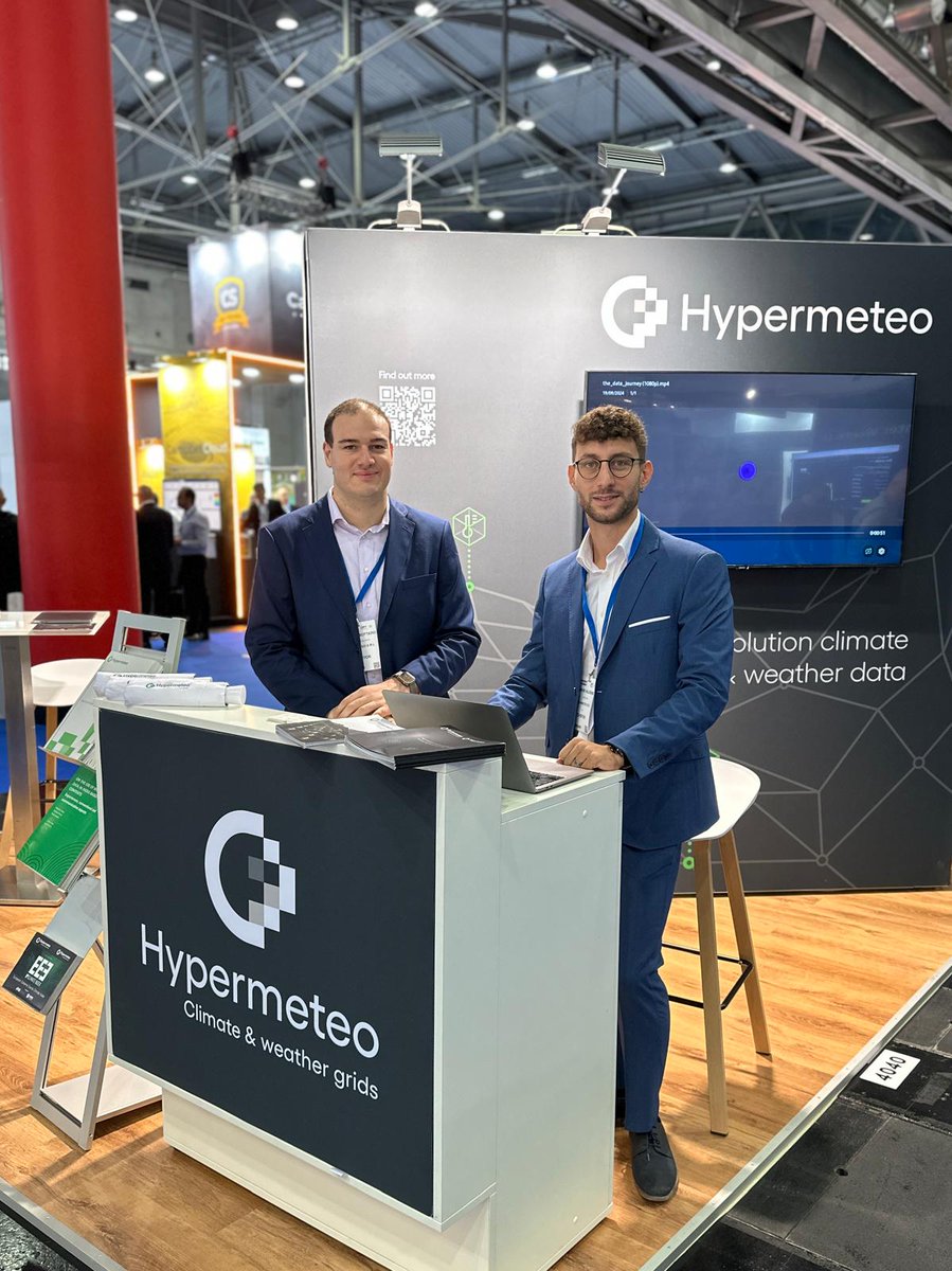 📷The @MetTechExpostarted started today!!📷
Radarmeteo and Hypermeteo are exhibitors at this 2024 edition, taking place in hashtag#Vienna from 24 to 26 September.
Visit us at booth #4040 to discover the latest innovations from #Radarmeteo and #Hypermeteo

#MTWE2024 #MetTechExpo