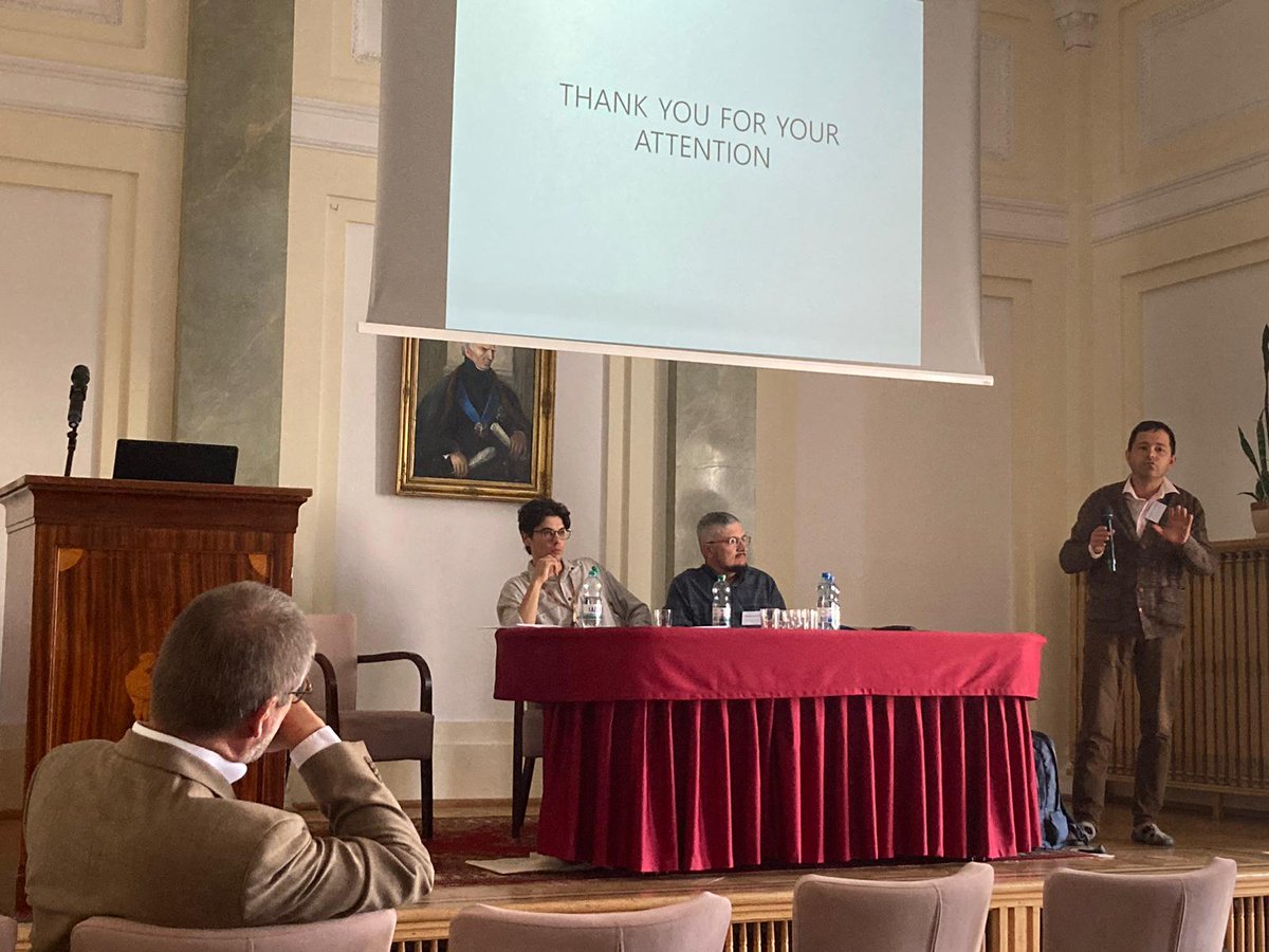 network_heloise's tweet image. the first panel of the #XIIIHeloise &quot;Western Sources of the #Kyiv-Mohyla Academy: Education in the 17th-18th Centuries&quot; featured papers by Mykola Symchych, Mykola Fediai, and Roman Kyselov.

#HistoryOfKnowledge #Ukraine 

#HRKCentre @PAN_akademia @KnowStudents @ERC_Research