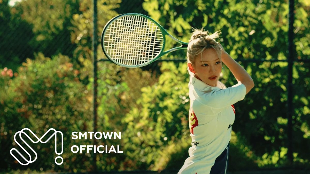 GirlsGeneration's tweet photo. HYO 효연 'Retro Romance' MV

🎬 https://t.co/G6WqYK6qas

#효연 #HYO #HYOYEON 
#RetroRomance #RR #HYORR 
#소녀시대 #GirlsGeneration https://t.co/6oJ077A8p4