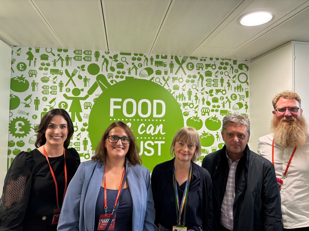 Food & Nutrition - NBRI (@fn_nbri) on Twitter photo This week <a href="/MTraka_Research/">MariaTraka</a> & <a href="/laurabardon94/">Laura Bardon, PhD</a>
hosted a stakeholder workshop <a href="/foodgov/">Food Standards Agency</a>
as part of <a href="/AFNnetwork/">AFN Network+</a> project focused on the UK Dairy Food Chain. <a href="/mondraglobal/">Mondra</a> <a href="/gs1uk/">GS1 UK</a>
#dairy #sustainability #datastandardisation This week <a href="/MTraka_Research/">MariaTraka</a> & <a href="/laurabardon94/">Laura Bardon, PhD</a>
hosted a stakeholder workshop <a href="/foodgov/">Food Standards Agency</a>
as part of <a href="/AFNnetwork/">AFN Network+</a> project focused on the UK Dairy Food Chain. <a href="/mondraglobal/">Mondra</a> <a href="/gs1uk/">GS1 UK</a>
#dairy #sustainability #datastandardisation