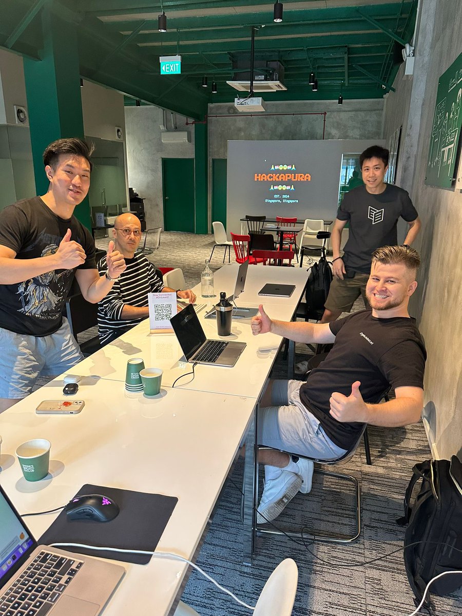 t31kx's tweet photo. @hackapura in session! 🇸🇬 https://t.co/jIDNqgu8uU