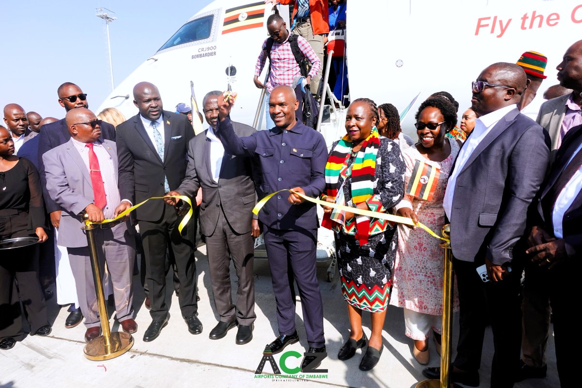 Airports_Zim's tweet photo. Tourism & trade unlocked with the iconic water cannon salute in honour of Uganda Airlines as it rested roost.
The inaugural flight opened curtains to national initiatives such as the Single African Air Travel Market & Open Skies Policy.
#FlightLaunch
#AirportExcellence
#ExploringPossibilities