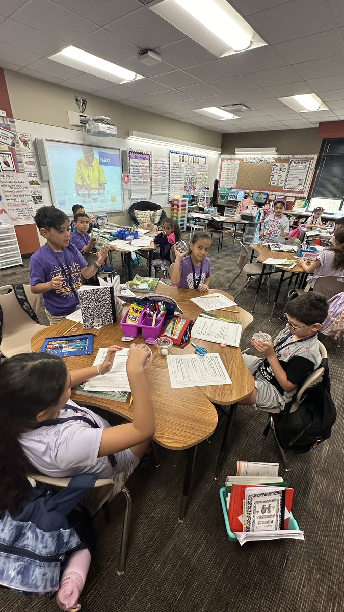 Solid or liquid? Our explore today was a totally success 👩🏻‍⚕️<a href="/MJEjags/">Jenks Elementary</a> <a href="/MJE2ndGrade/">MJE2ndGrade</a>