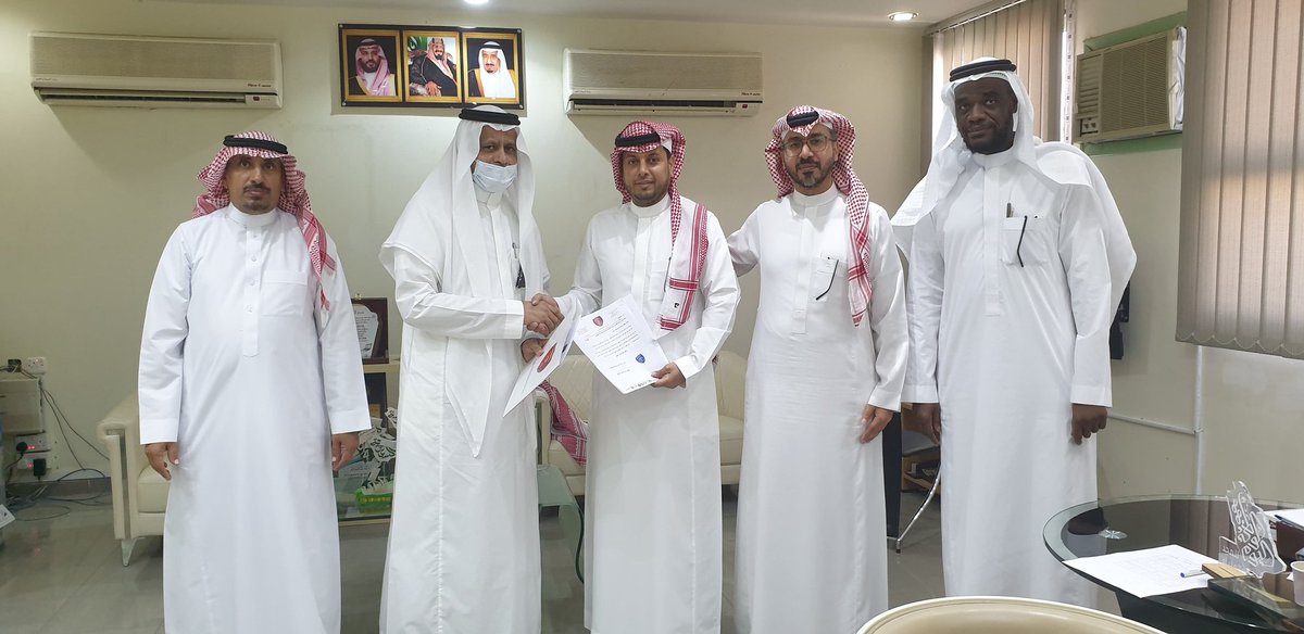 makdeafc's tweet image. توقيع اتفاقية بين مركز الصم ومدرسة المثنى الابتدائية في مكة
