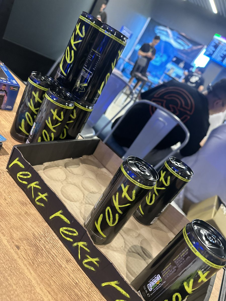 Shanny Schy✨ tweet media