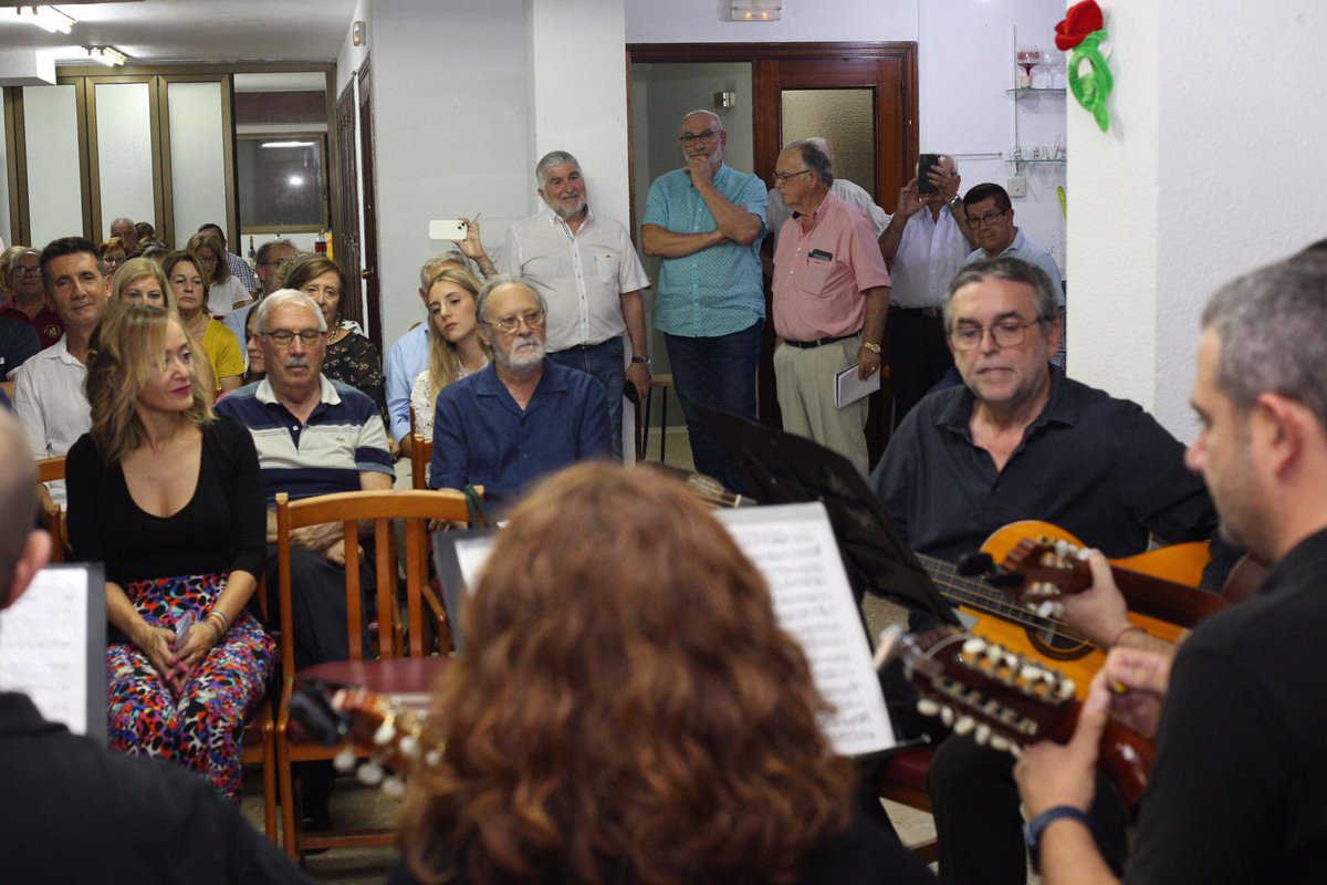 orquestaTejeda's tweet photo. Miércoles 25 de septiembre una representación de la Orquesta participamos en el acto de apertura del año #cuenca2425 organizado por la Federación de comunidades de Castilla la Mancha. @garaballa fotos: @XimoFortea https://t.co/nkWPi42XZw