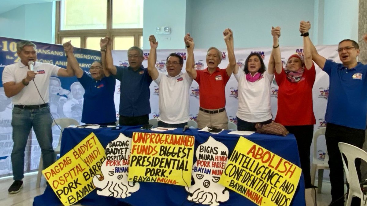 LizaMaza's tweet photo. Pagbati sa ika-25 anibersaryo at ika-10 Pambansang Kumbensyon ng @BayanMuna! πβ€οΈ
Sa mahabang panahon, ang Bayan Muna ay nag-akda at nagsulong ng mga pinakamabuluhang mga batas para sa taumbayan. Kaya nararapat lamang na maibalik ito sa kongreso ngayong 2025.
#BayanMuna25 https://t.co/qLWzEvIAVO