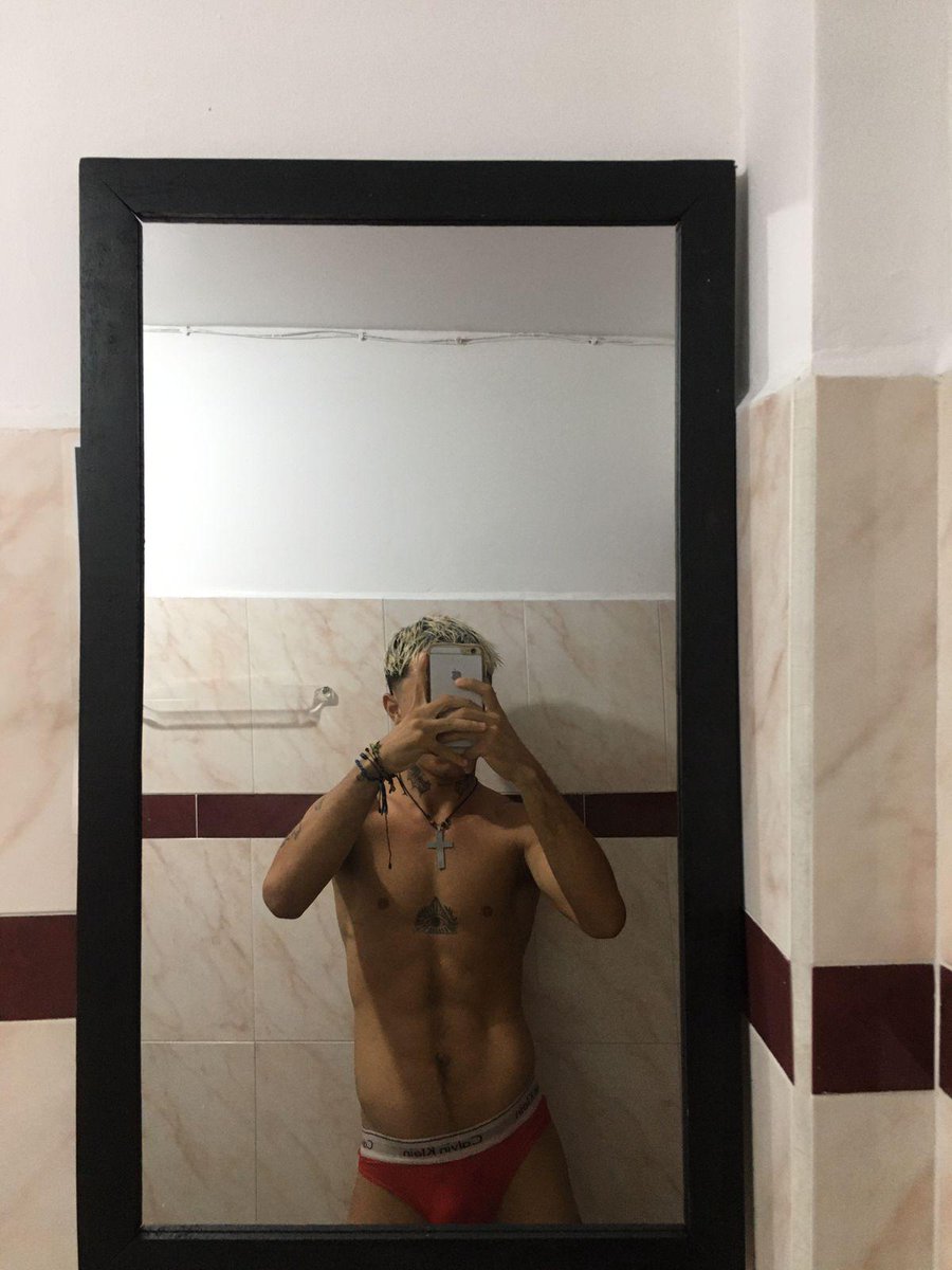 Apolo_fire21's tweet photo. I'm feeling frisky today 😍 Join my show @Stripchat 👉 https://t.co/VGAC3V4ale #stripchat #stripchatlive https://t.co/vYXFIXQ2Ka