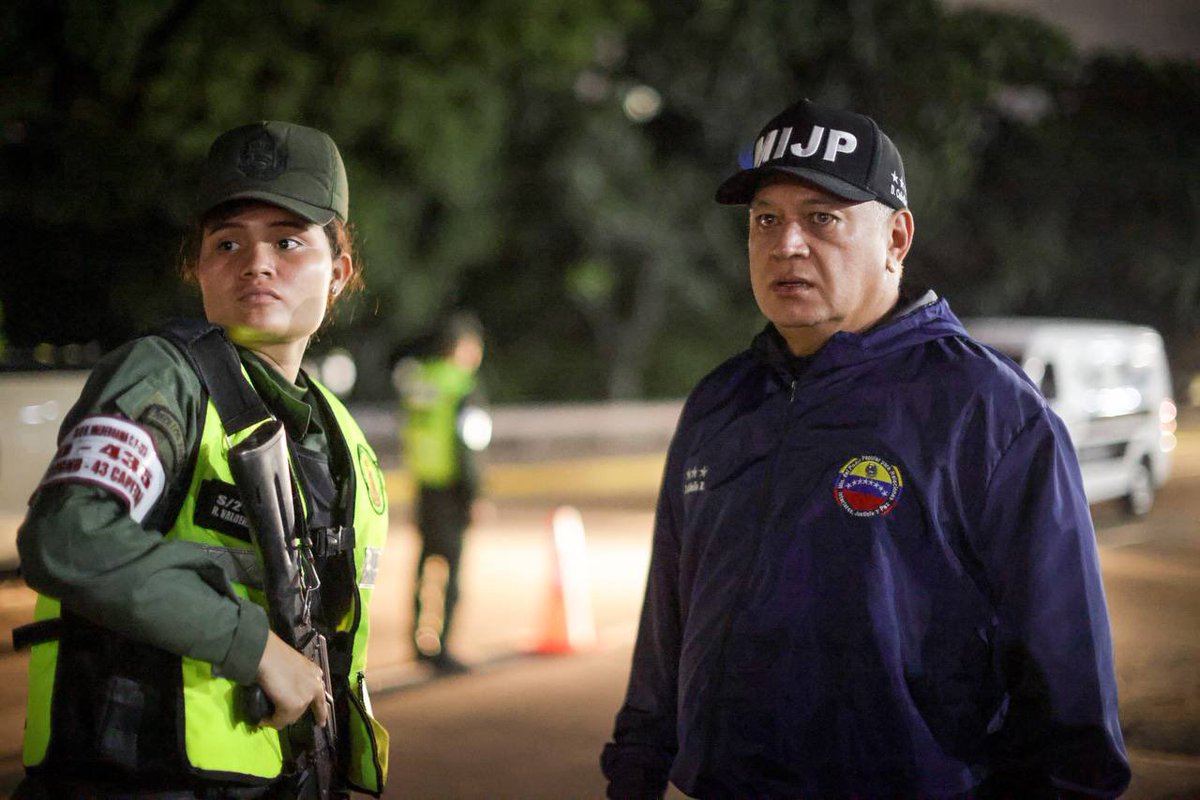 Con el Mazo Dando tweet media