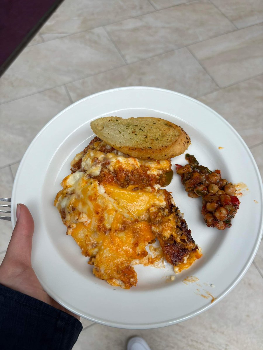 TheSnackademics's tweet photo. Belated post for ISRII (June 2024; Limerick, Ireland)

Food rating: 🎓🎓🎓🎓 4/5

Marks deducted for limited dietary options (see figure 3) but otherwise good food. https://t.co/ZRPXc3JTTa