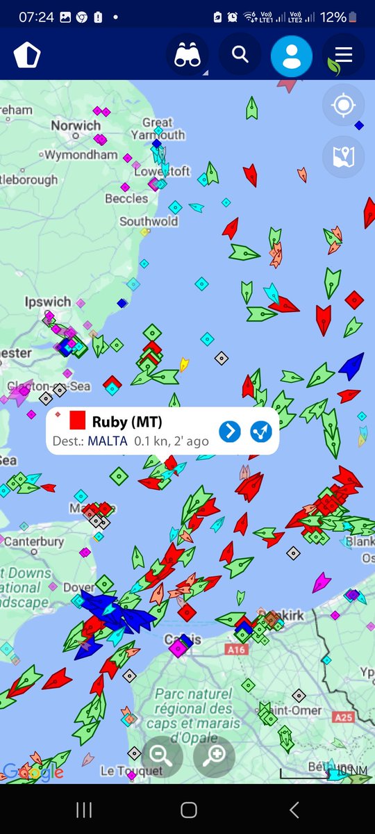 BartGonnissen's tweet photo. MV Ruby ligt stil 25NM NO van Ramsgate. Dicht bij de toeganggeulen tot  Port of London. https://t.co/Ue5B41LWWU