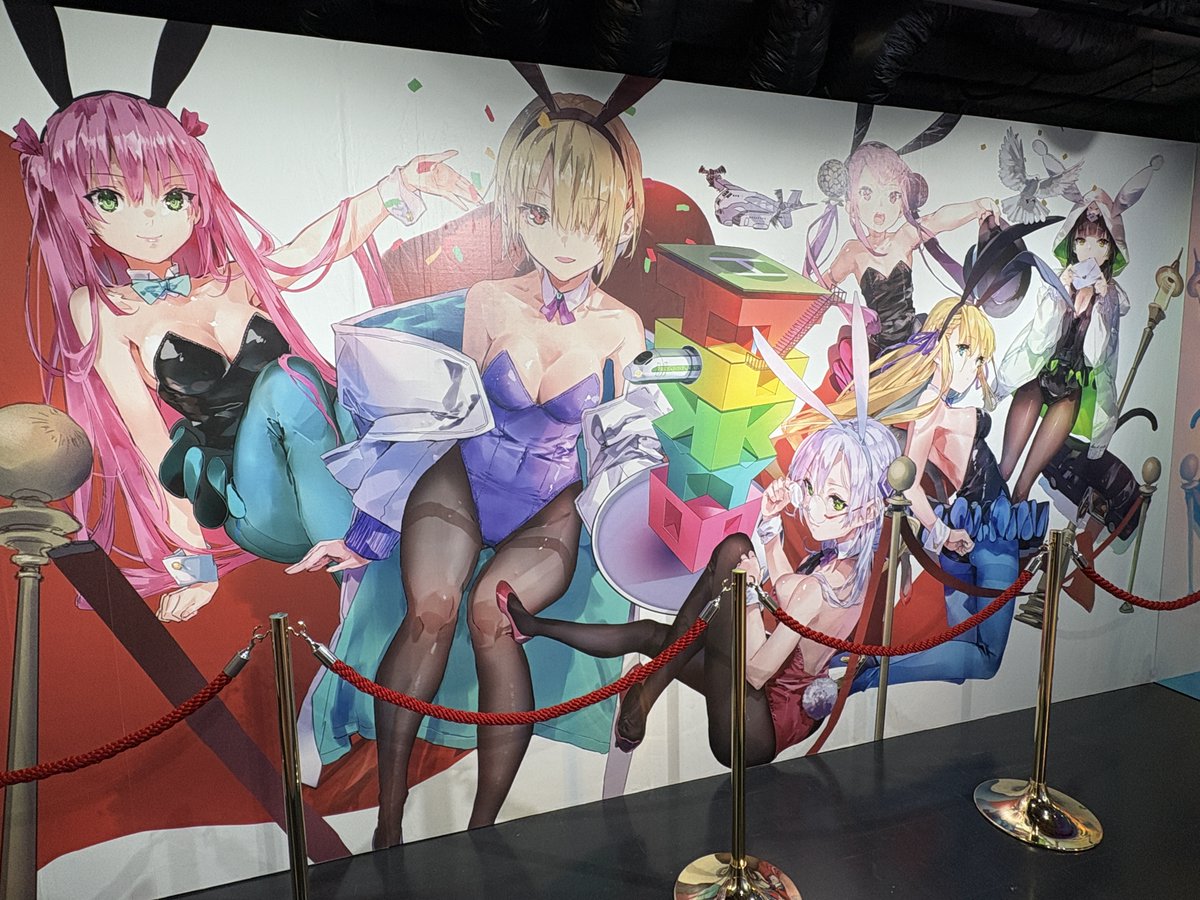 本日から開催‼️／ ヘブバン初の公式展覧会「ヘブンバーンズレッド展