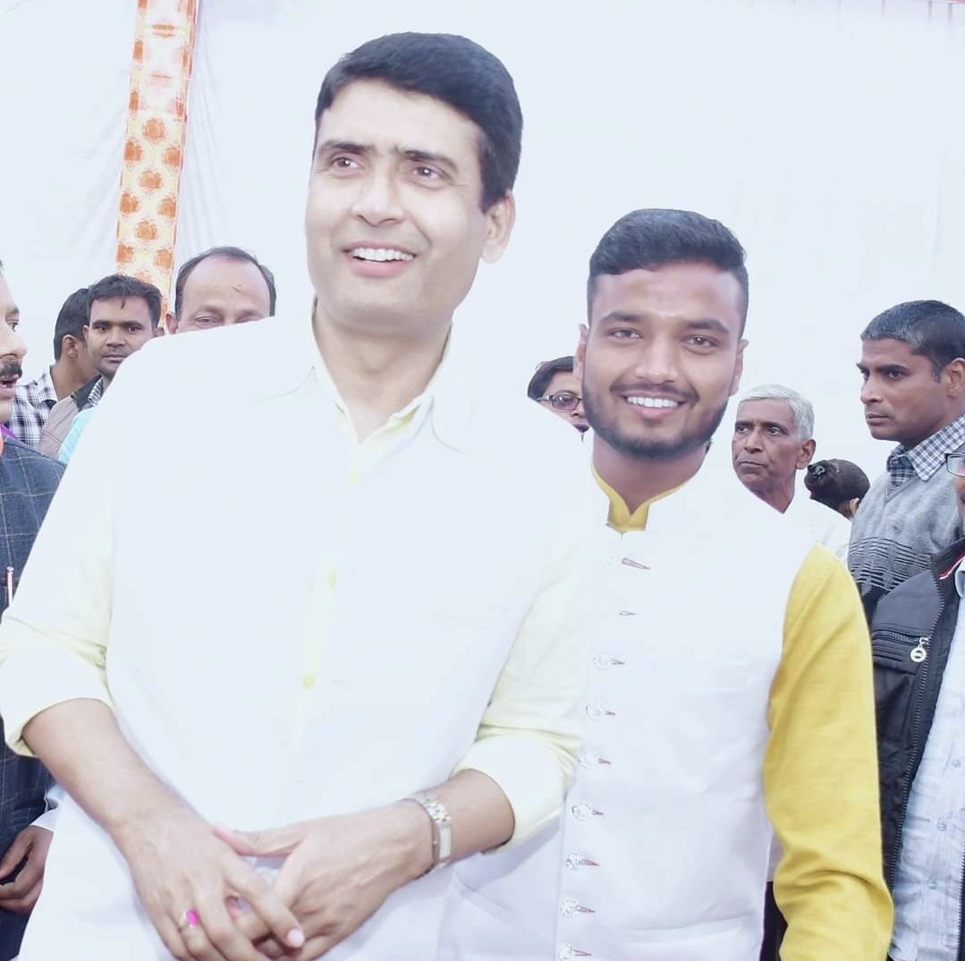 Sangram_INC's tweet photo. जितना ही कहूं उतना ही कम है आपके लिए इस जीवन में 
Happy Birthday Bhaiya 🎂❤️💐 @DeepakSinghINC https://t.co/HO3hIthIQs