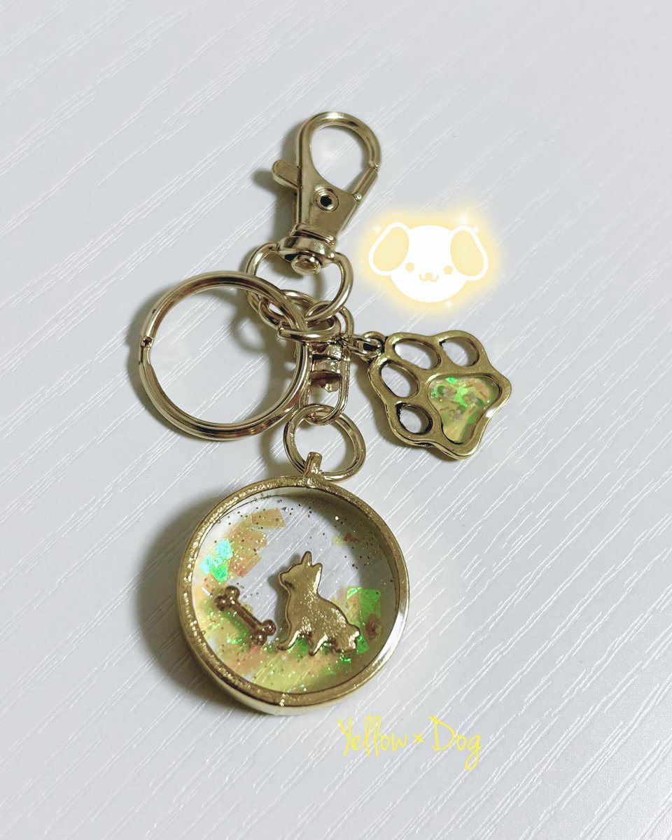 🐶🐾×💛

 #レジン  #レジンアクセサリー  #ハンドメイド  #ハンドメイド作品  #ハンドメイド作家さんと繋がりたい