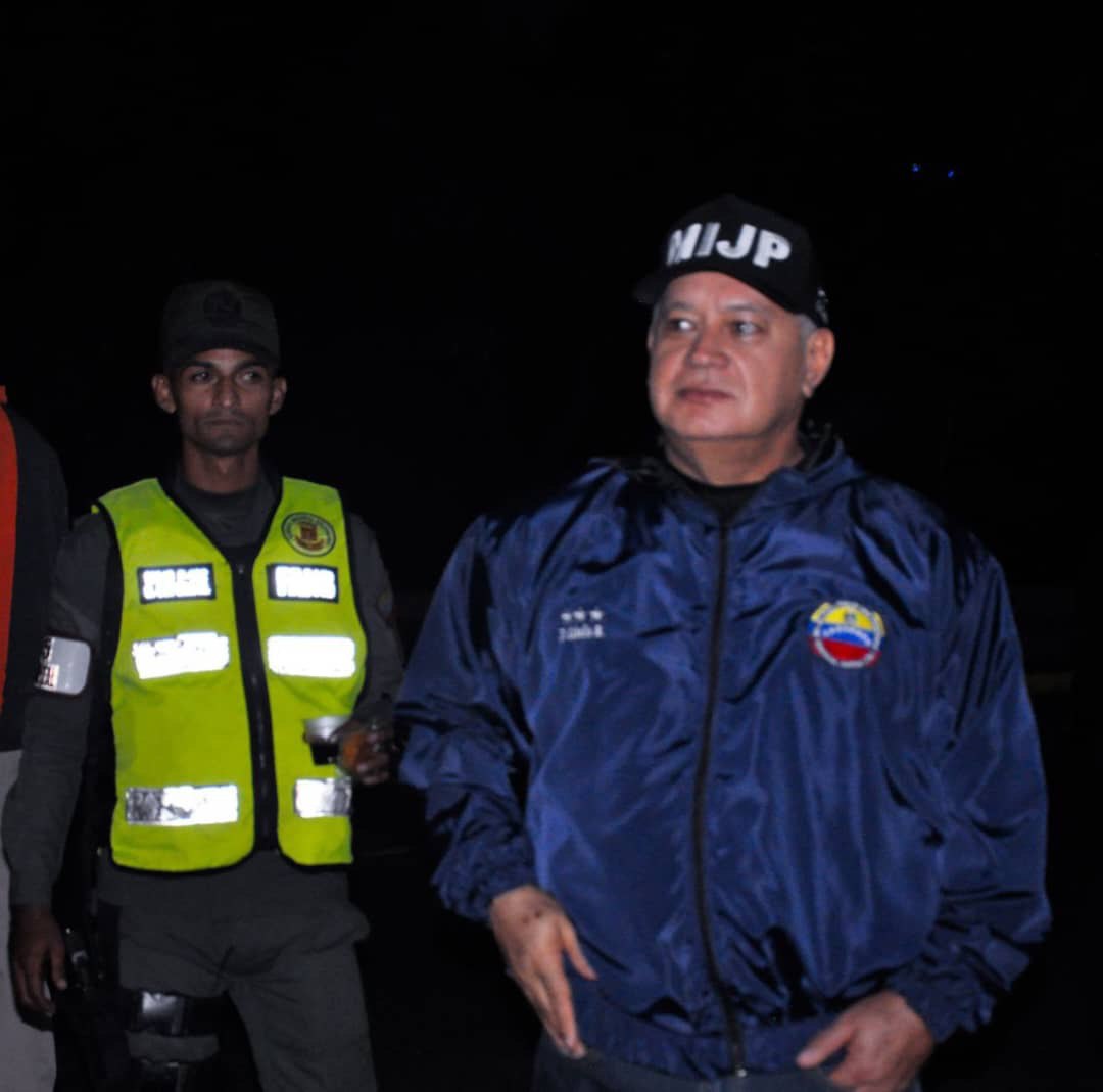 Con el Mazo Dando tweet media