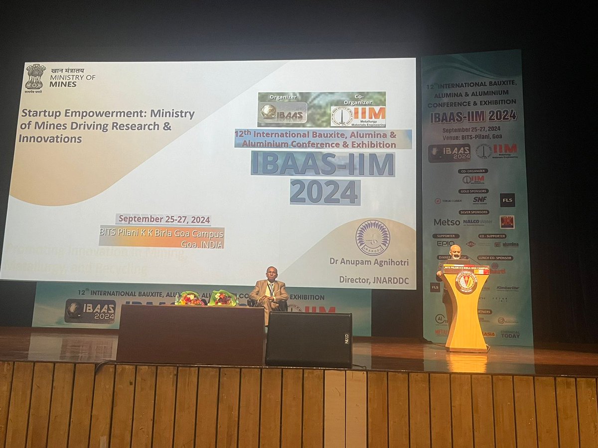 Alcircle's tweet photo. AL Circle at IBAAS 2024
International Bauxite, Alumina and Aluminium Society- IBAAS 2024 conference keynote sessions Day 1
#IBAAS #IBAAS2024 #Goa #India #conference https://t.co/WTfrzWc0nG