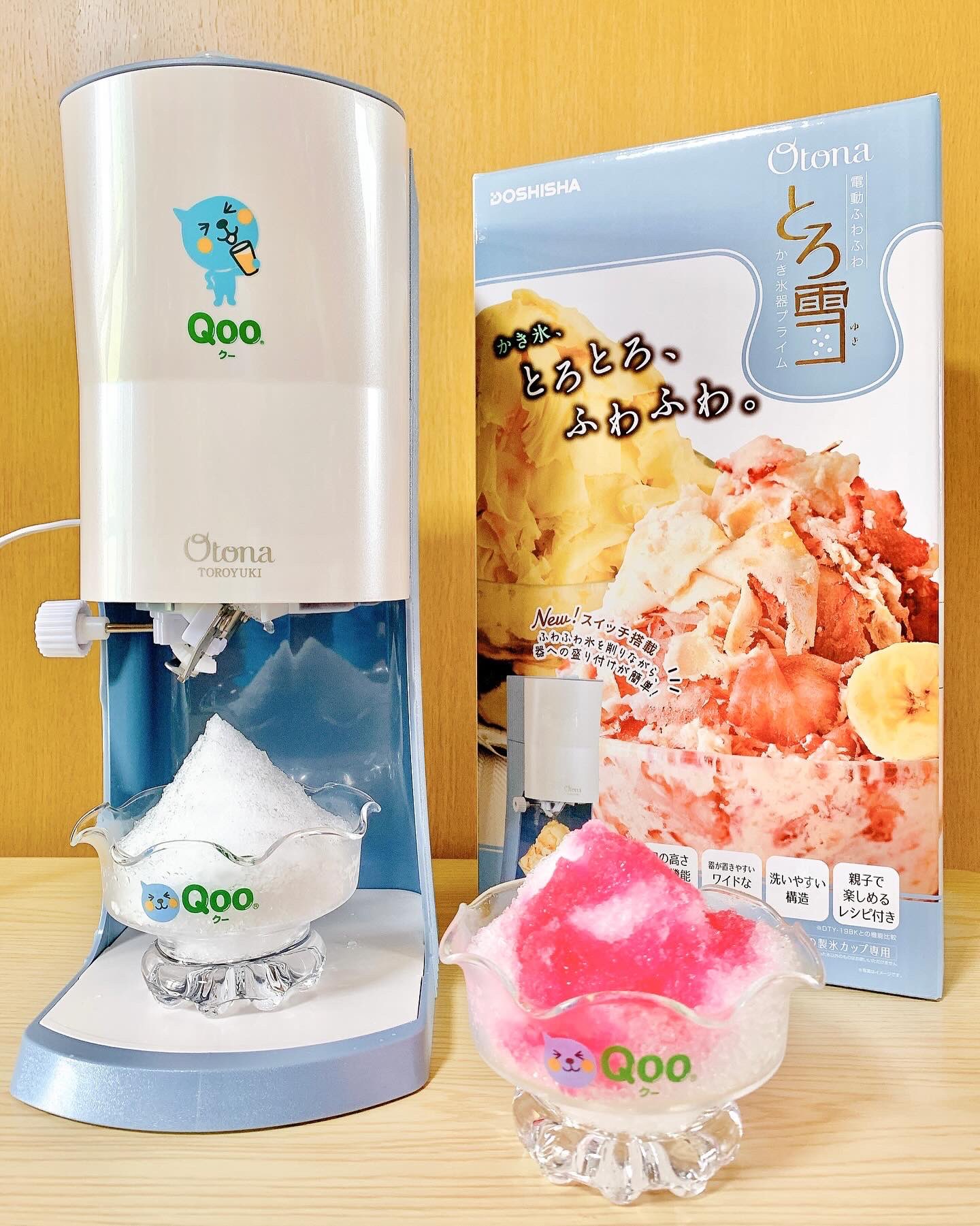 Qoo コカコーラ グッズ 電動かき氷器&ガラス製カップ2個付き とろ雪 Qoo コカコーラ グッズ 電動かき氷器&ガラス製カップ2個付き とろ雪