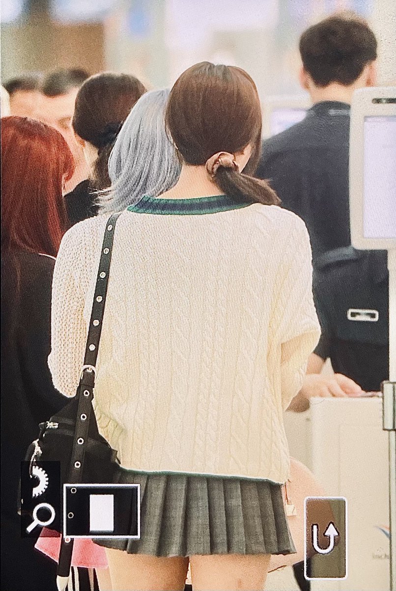 240926 

조심히 다녀오고 올때 알지?
쵸큼 기대하고 있을께😋😘

#시크릿넘버 #SECRET_NUMBER 
#민지 #MINJI #진희 #JINNY