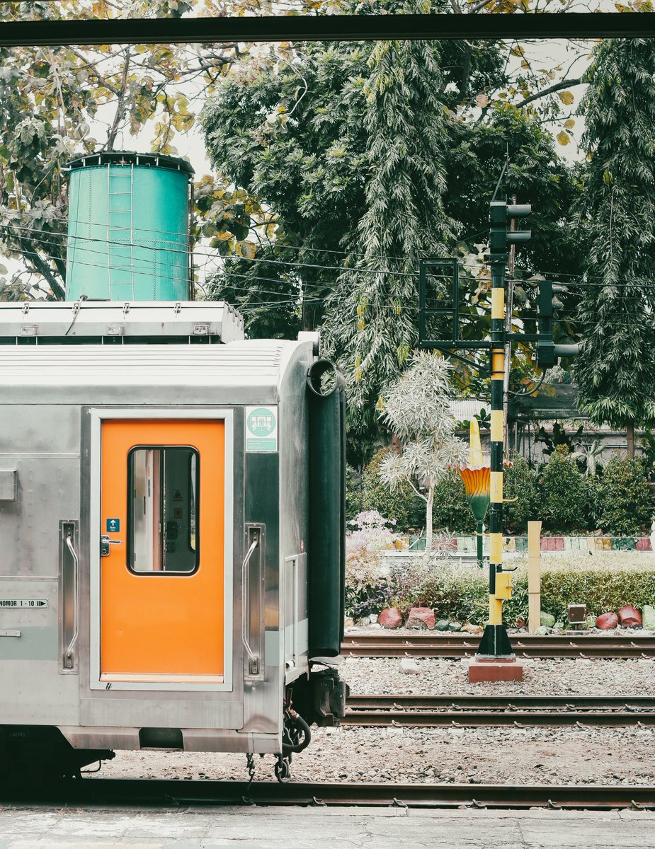 hararawindra's tweet photo. BEAUTIFUL YOGYAKARTA PT.3

Shoot with Fujifilm XT-100
TTArtisan 35mm F1.4

#yogyakarta #xt100 #fujifilmxt100 #fujifilm #ttartisan #photoghraphy https://t.co/IVWMZhRJmd